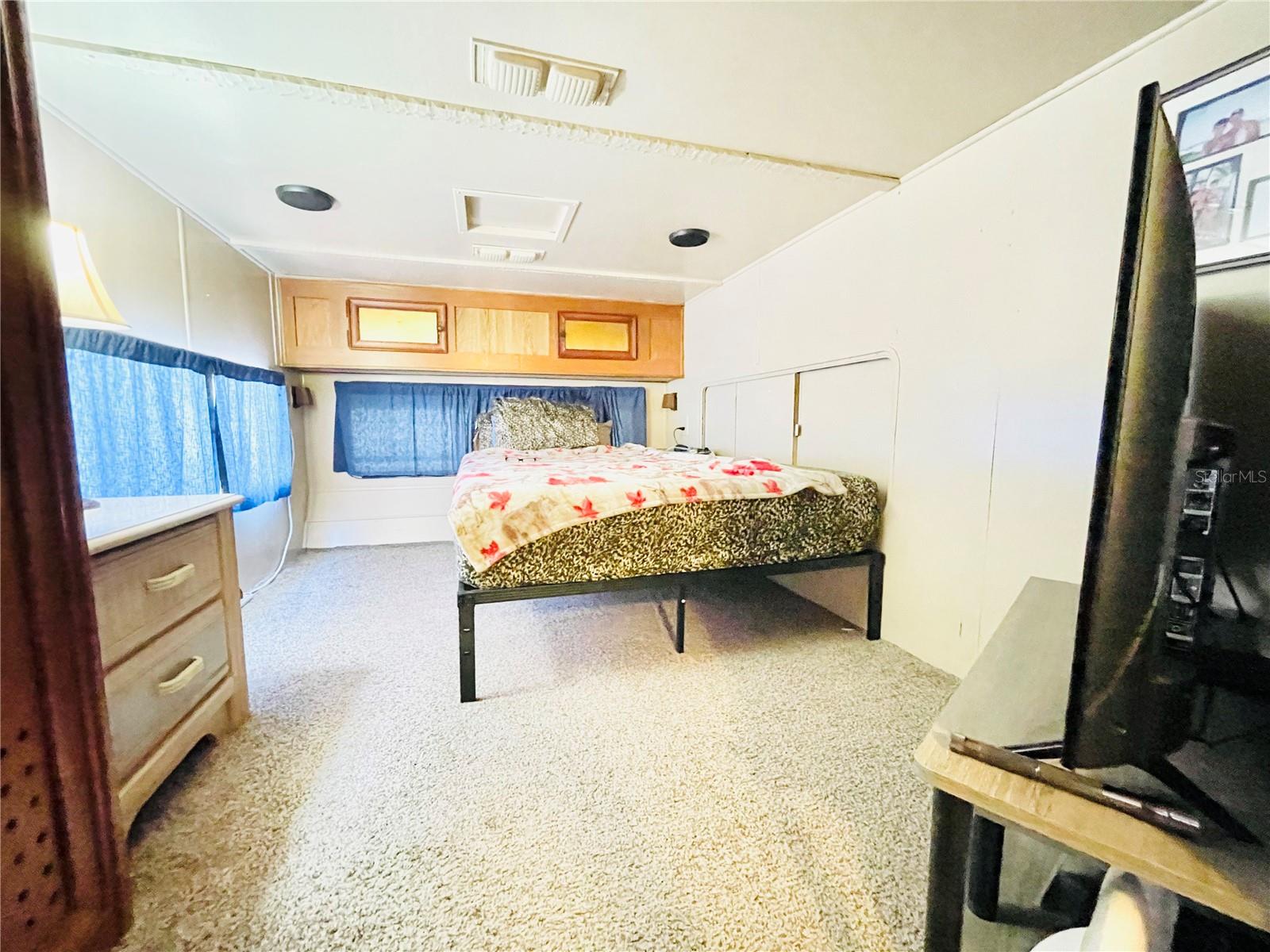 A4675213 Property Photo