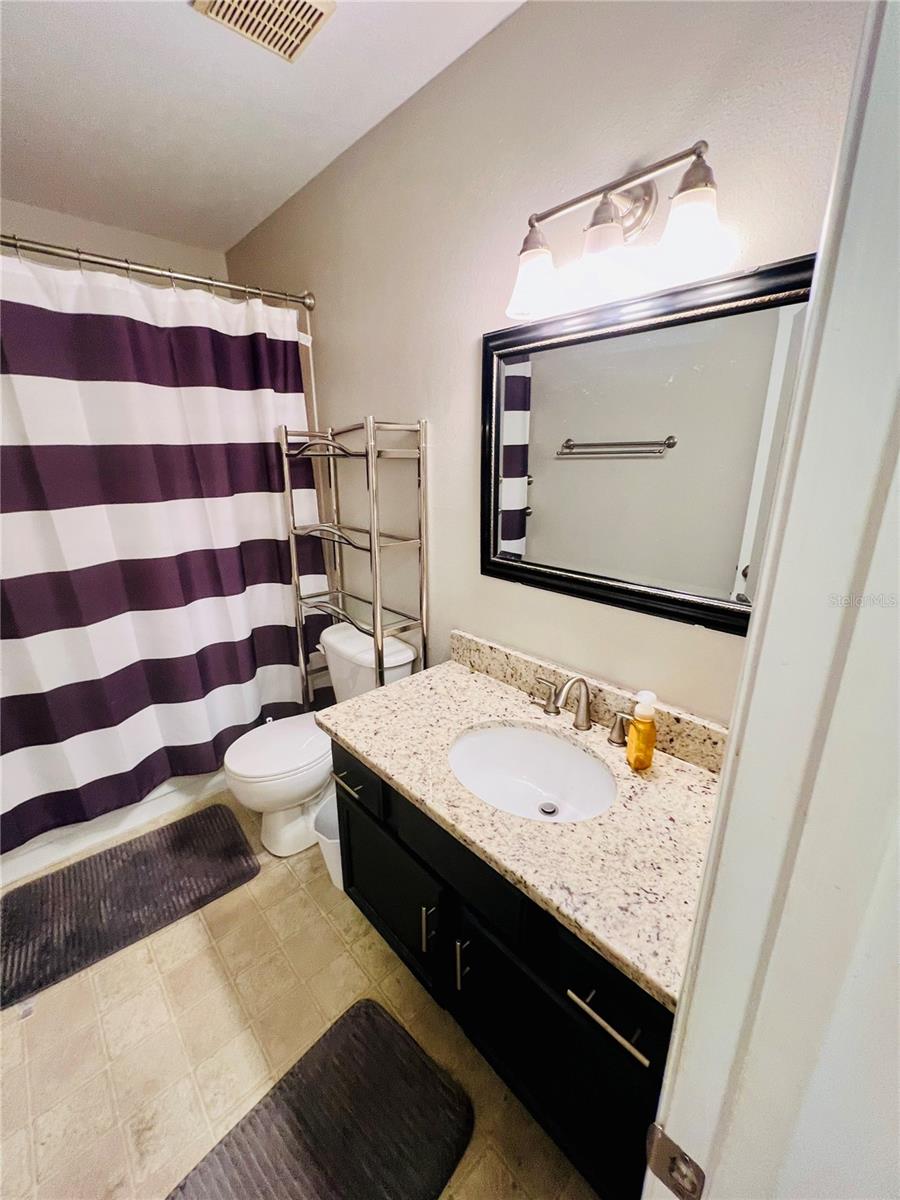 L4957911 Property Photo