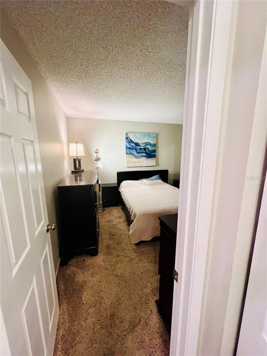 L4957911 Property Photo