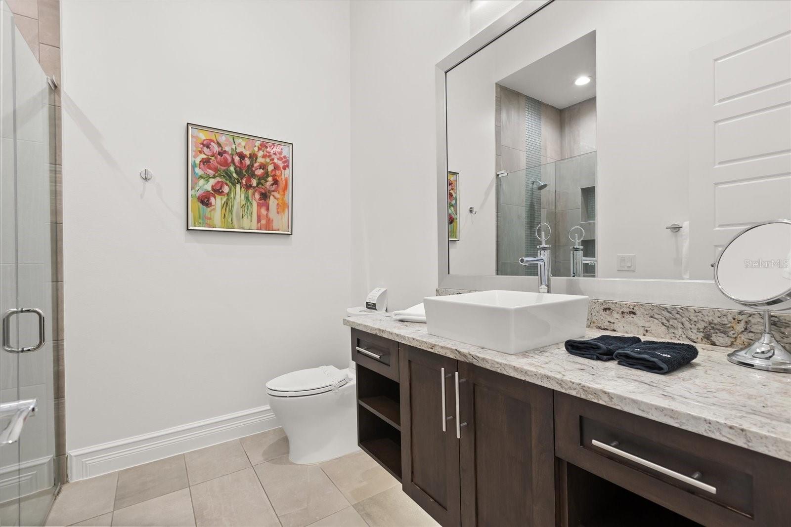 O6367299 Property Photo