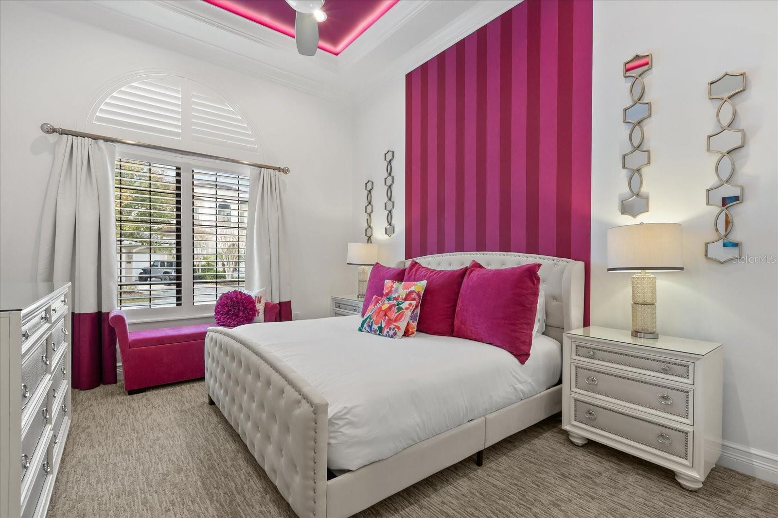 O6367299 Property Photo