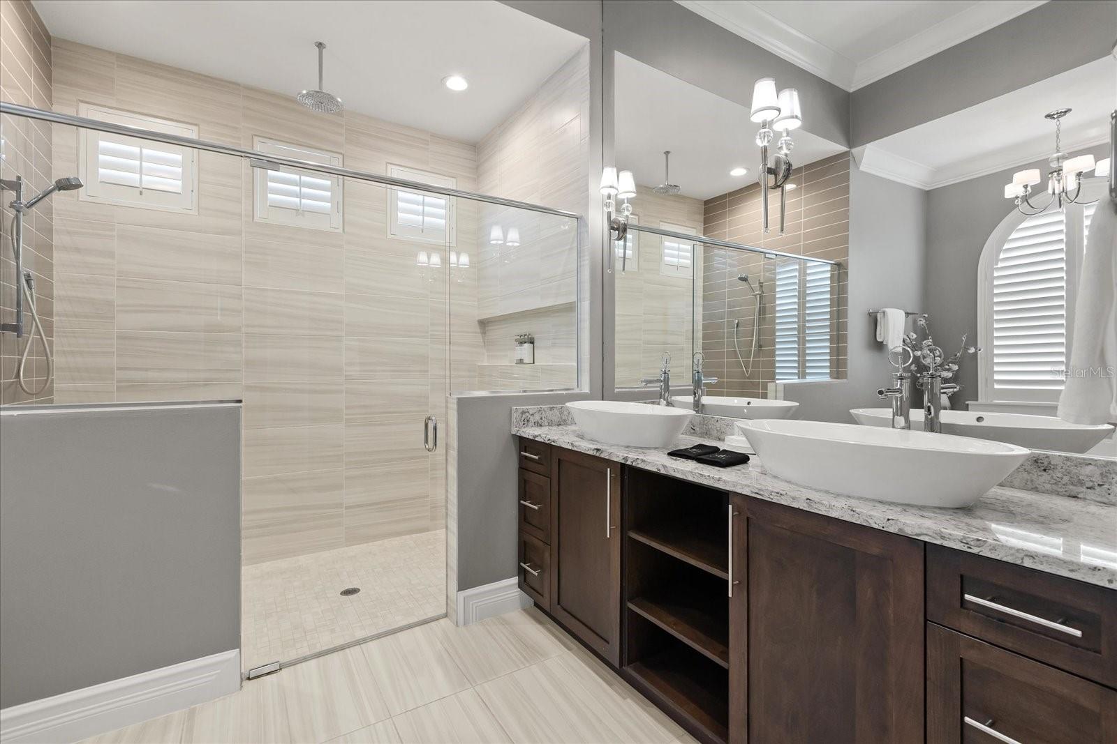 O6367299 Property Photo