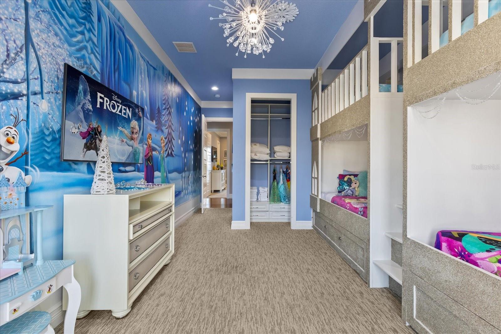 O6367299 Property Photo