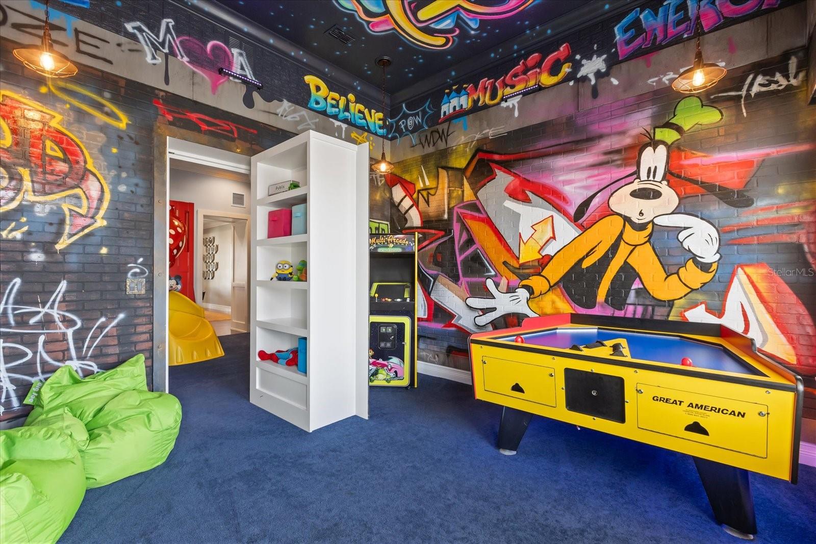 O6367299 Property Photo