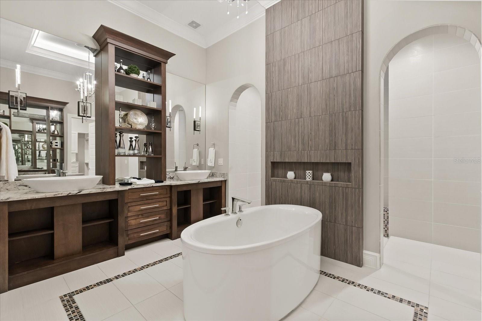 O6367299 Property Photo