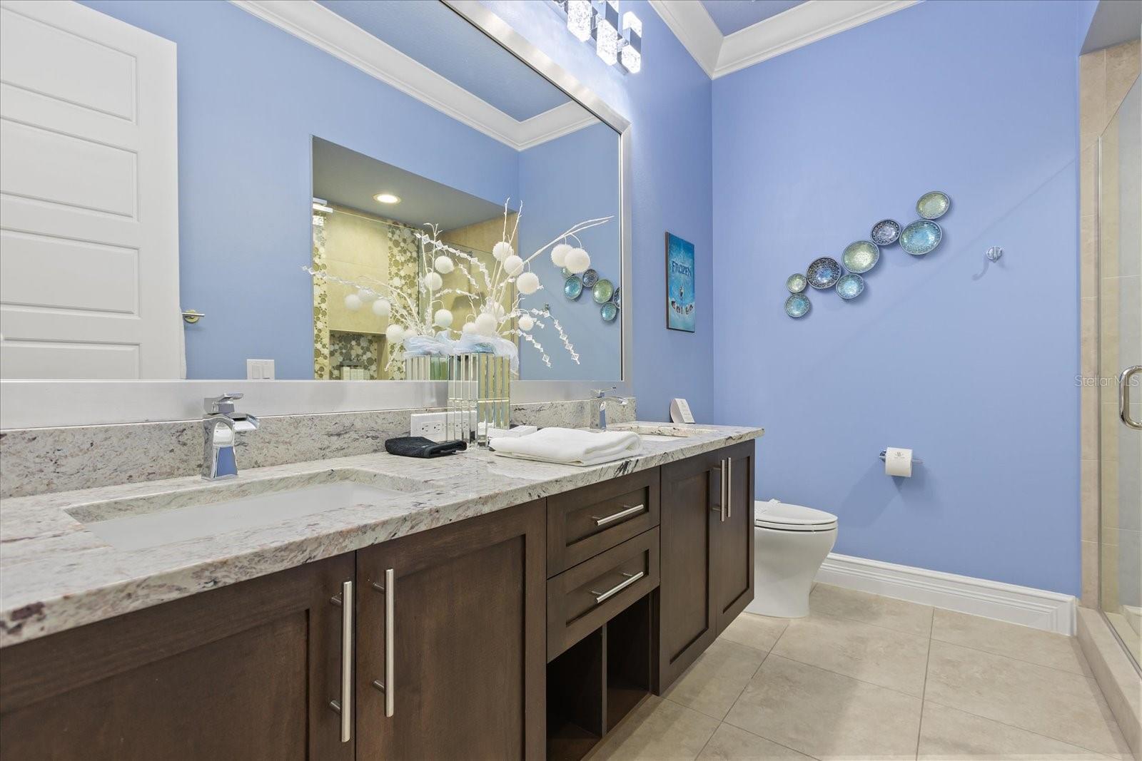 O6367299 Property Photo