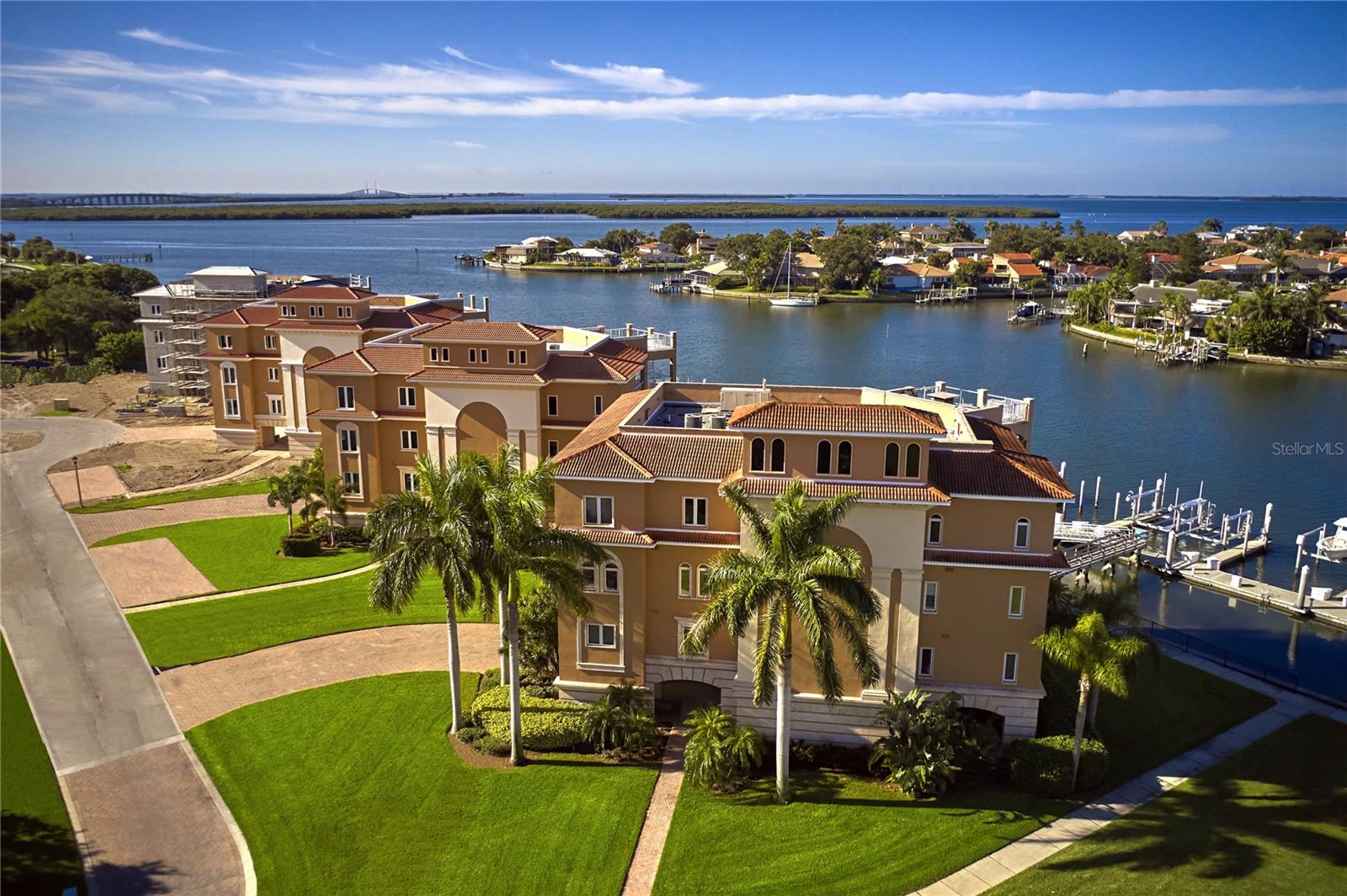 TB8456384 Property Photo