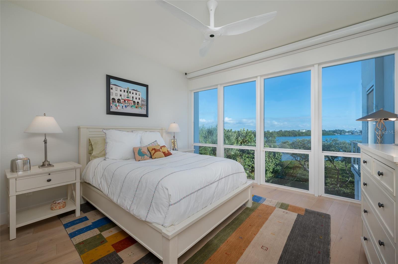 A4675254 Property Photo