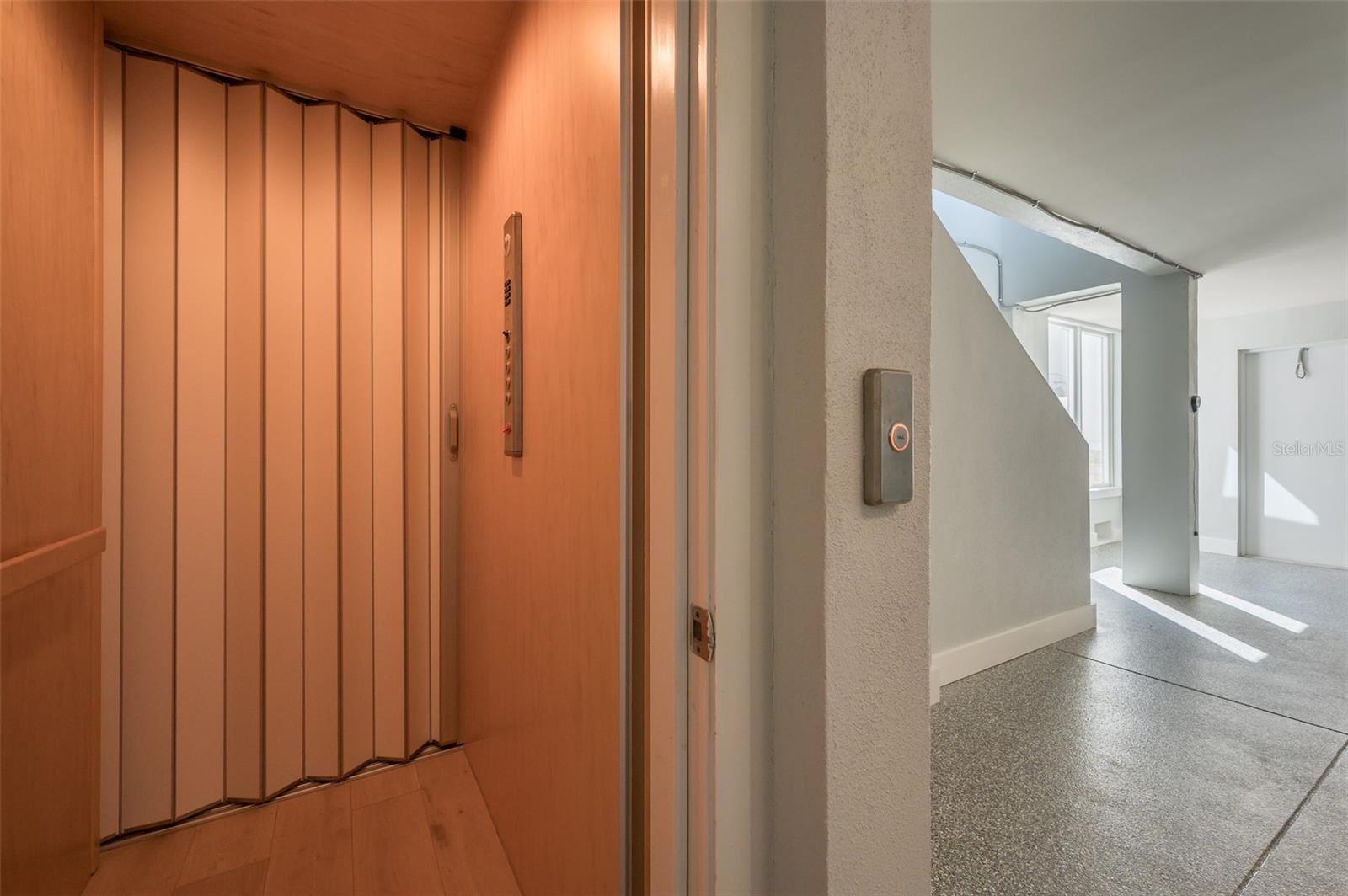 A4675254 Property Photo