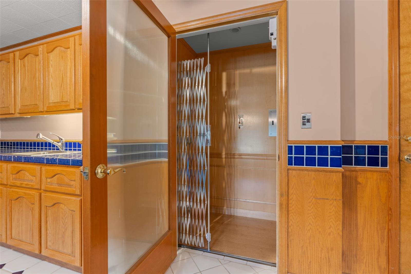 OM715071 Property Photo