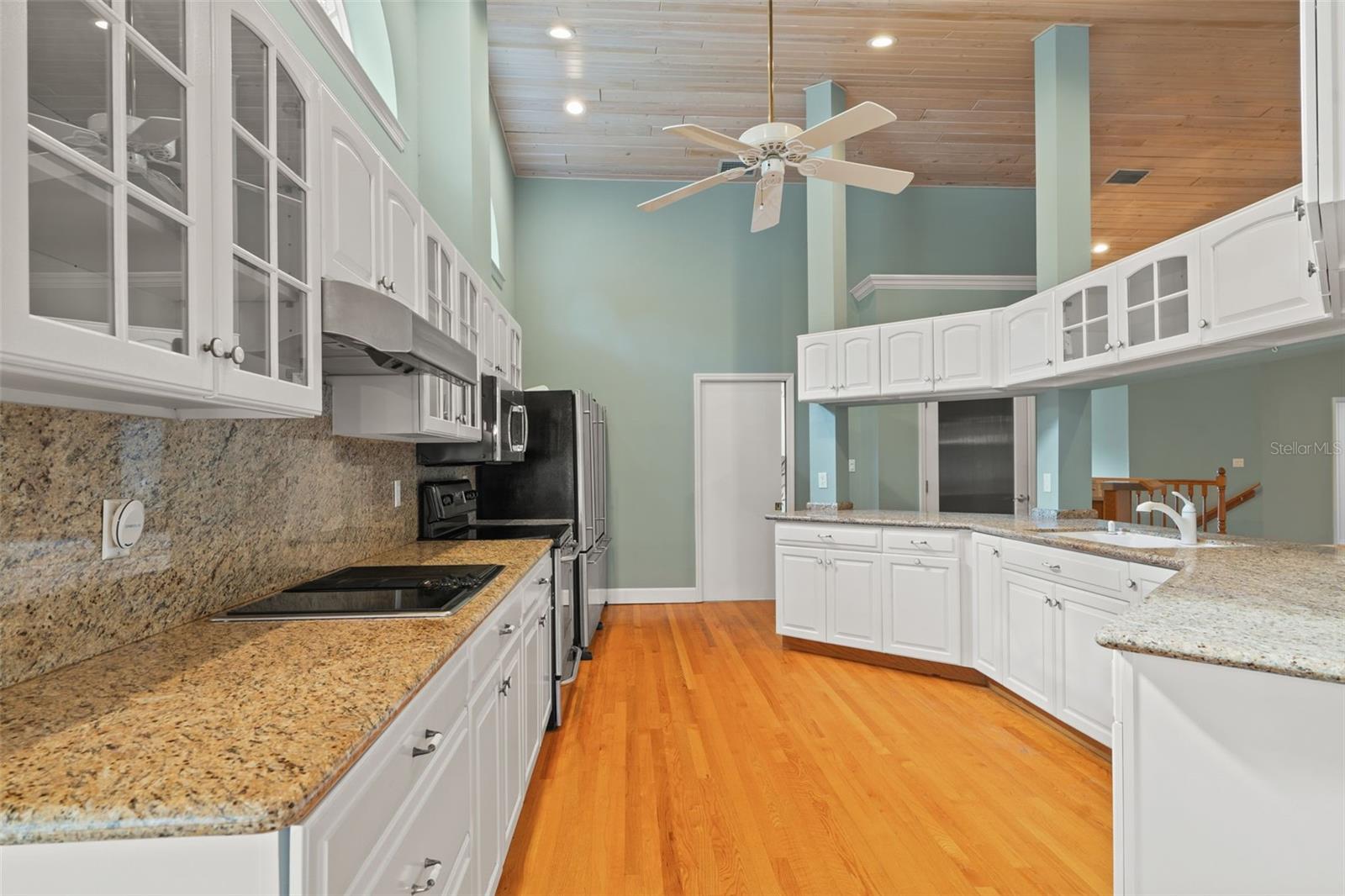 OM715071 Property Photo