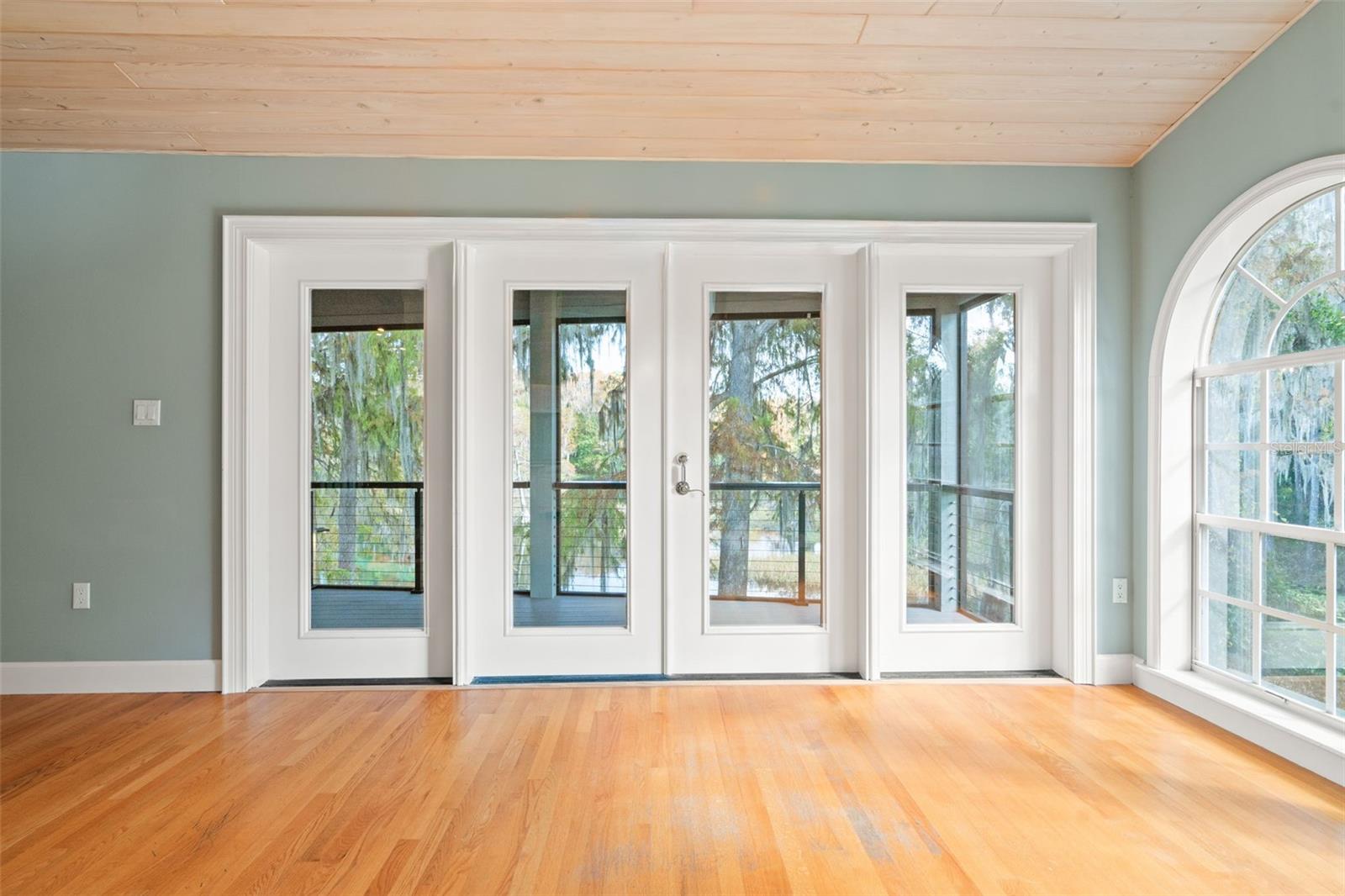 OM715071 Property Photo