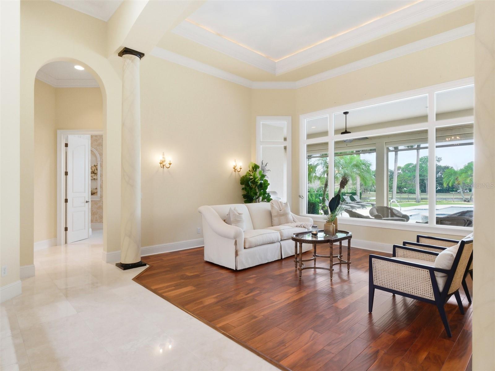 O6367350 Property Photo