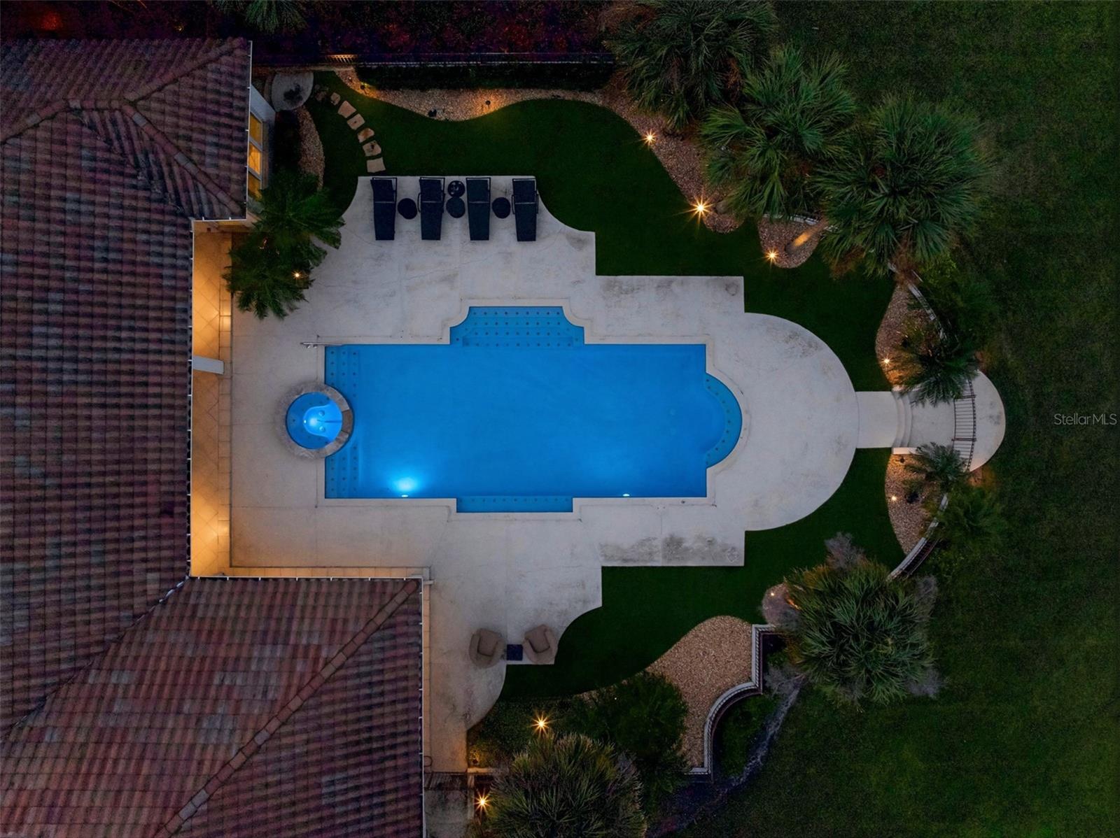 O6367350 Property Photo