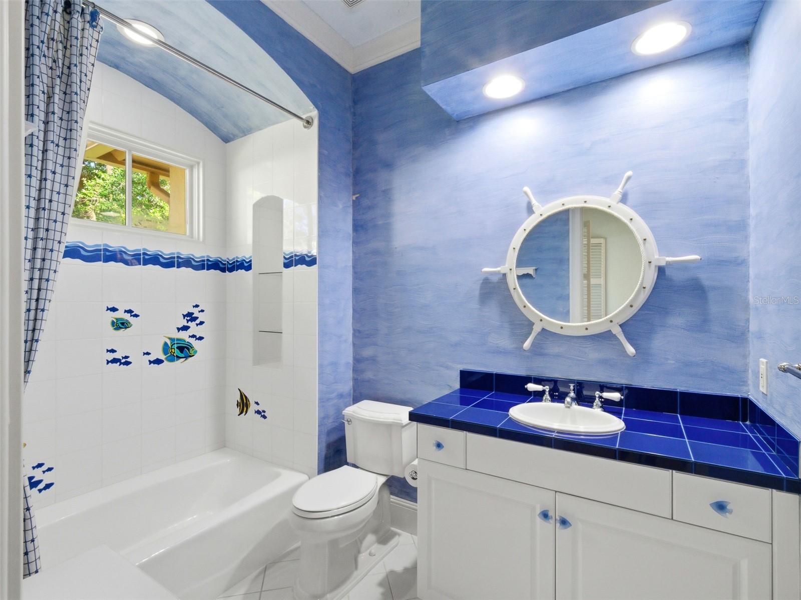 O6367350 Property Photo