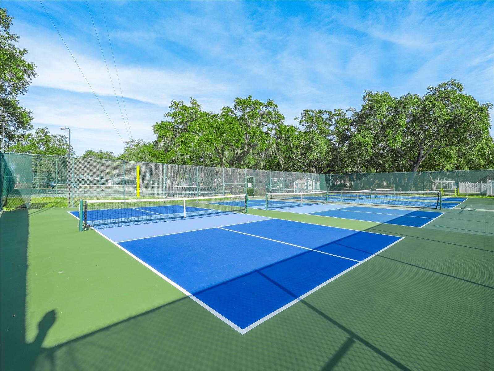 K4903172 Property Photo