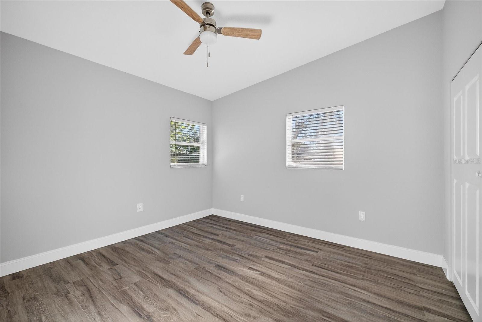 TB8456486 Property Photo