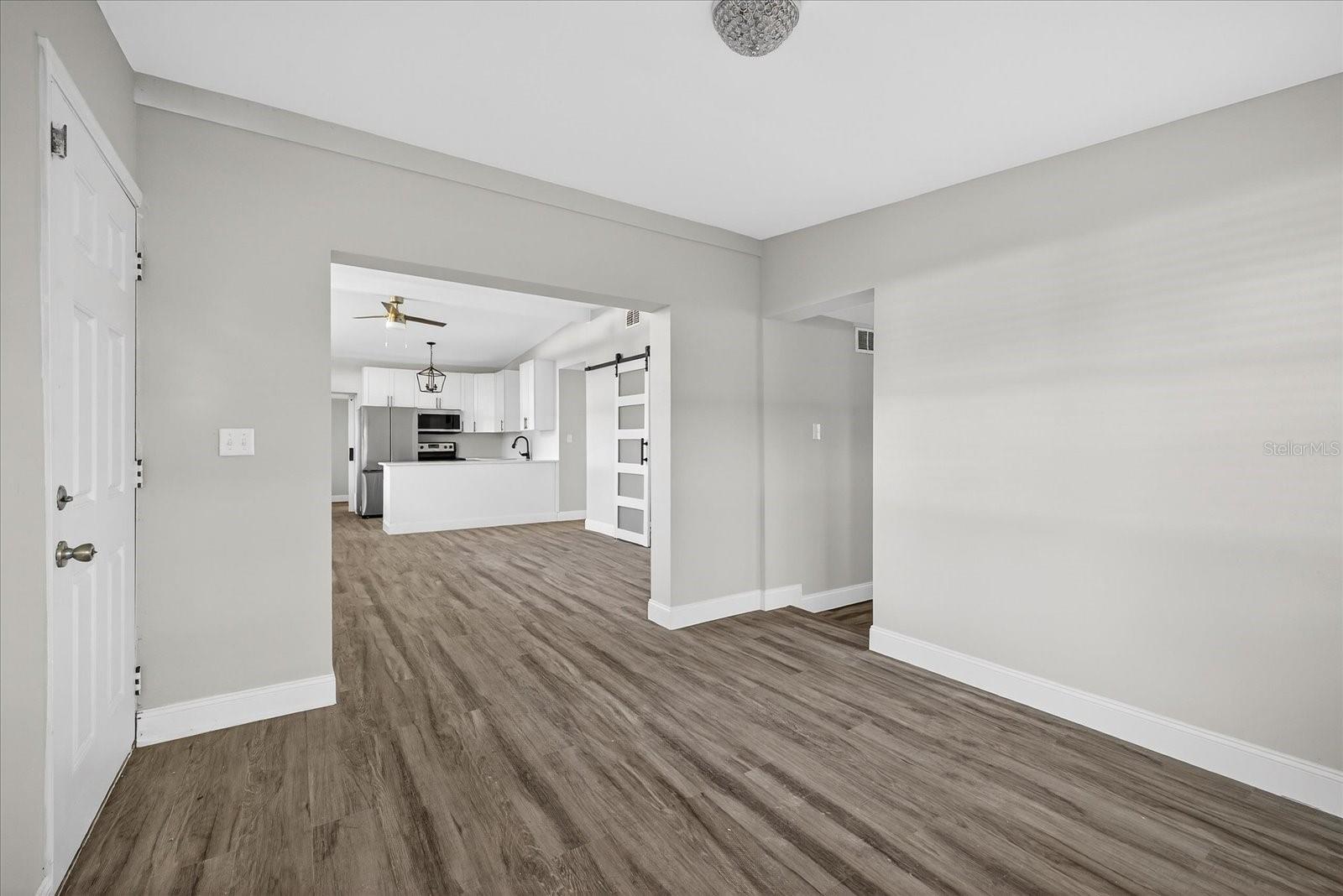 TB8456486 Property Photo