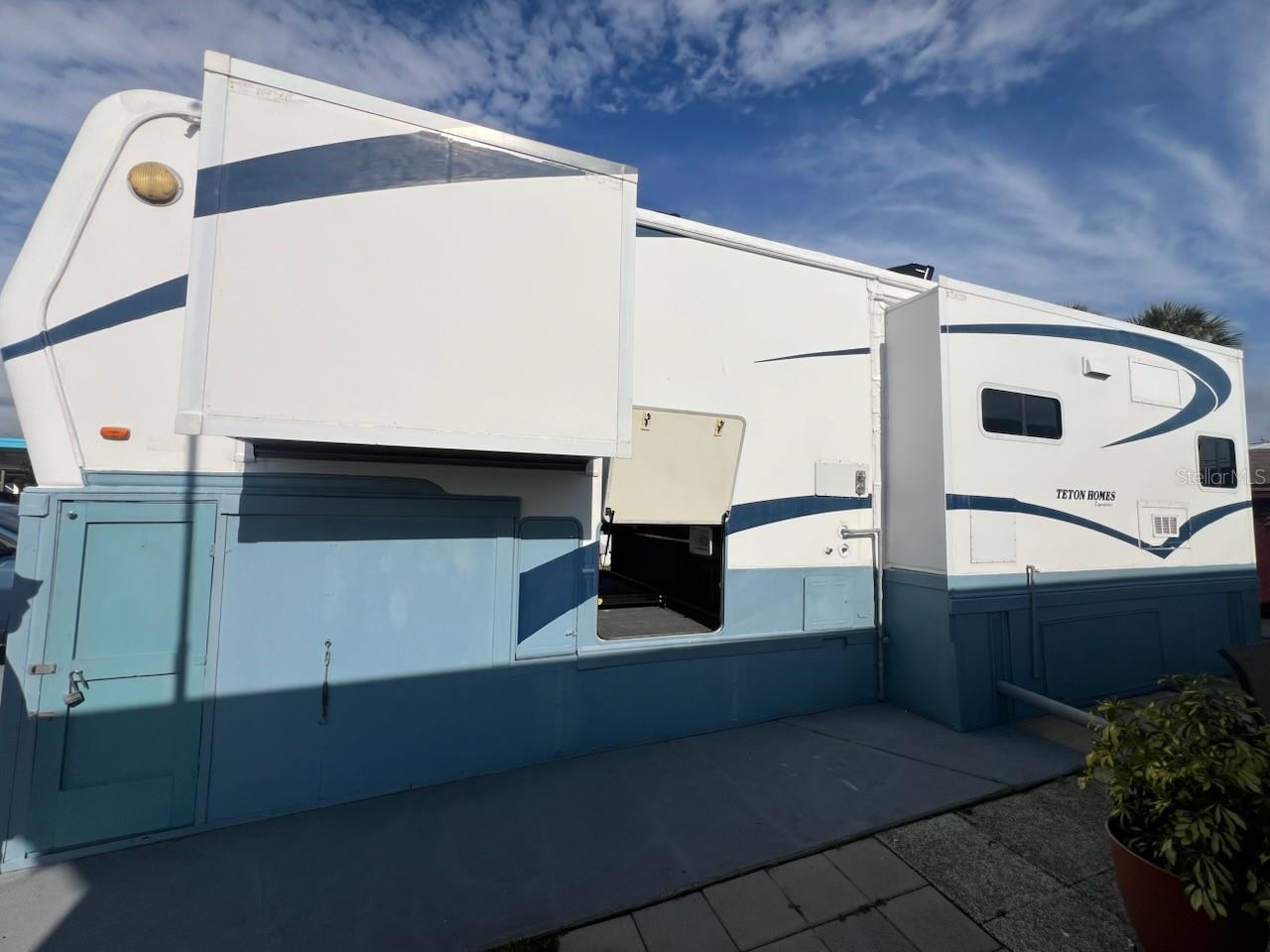 OK225788 Property Photo