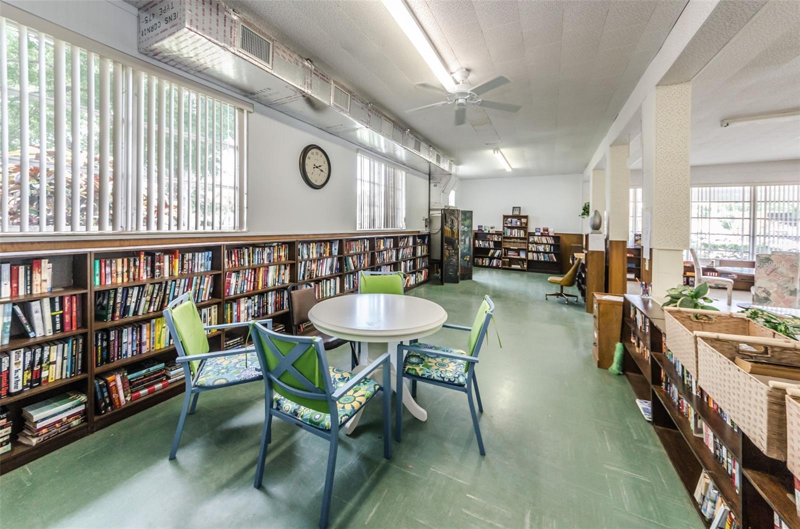 TB8456493 Property Photo