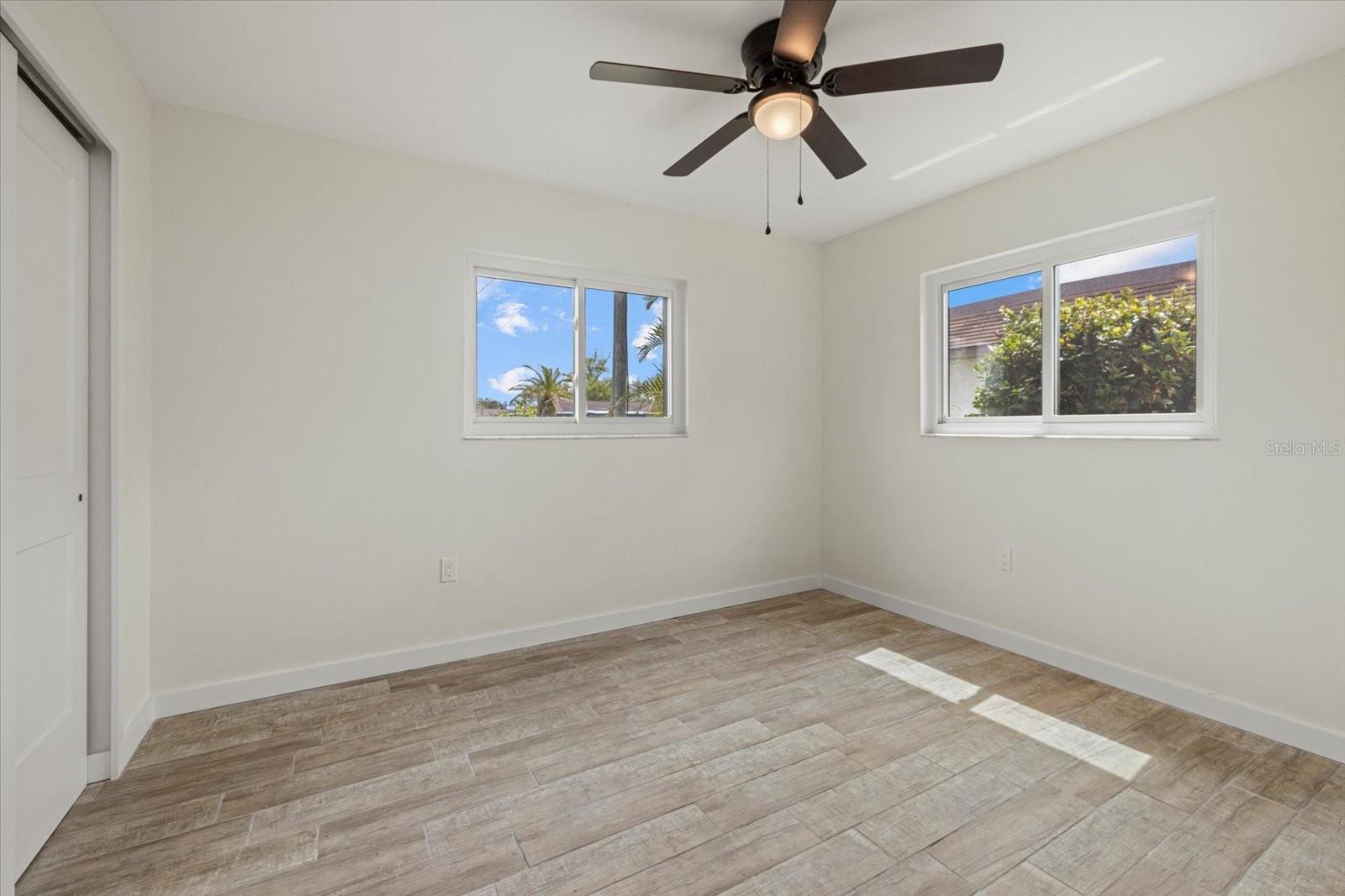 N6141938 Property Photo