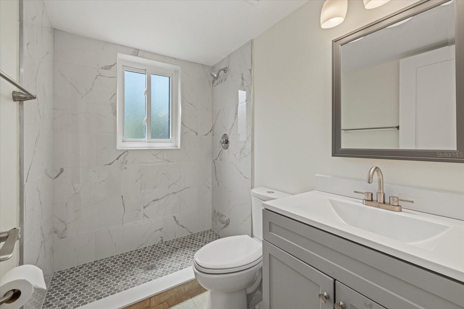 N6141938 Property Photo