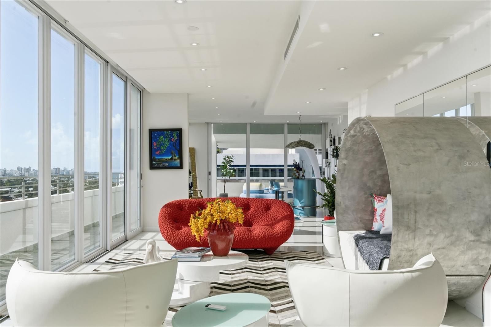 PR9117999 Property Photo