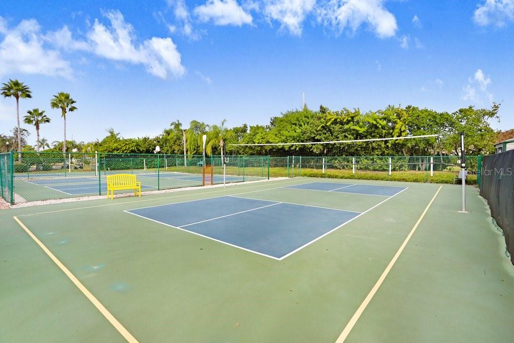 2608 Newcomb Ct #2608, Sun City Center, FL 33573