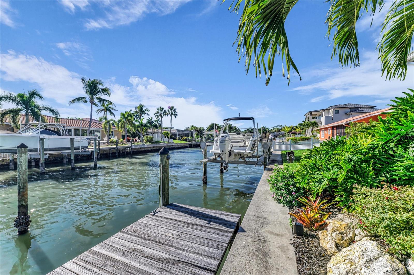 A4675348 Property Photo