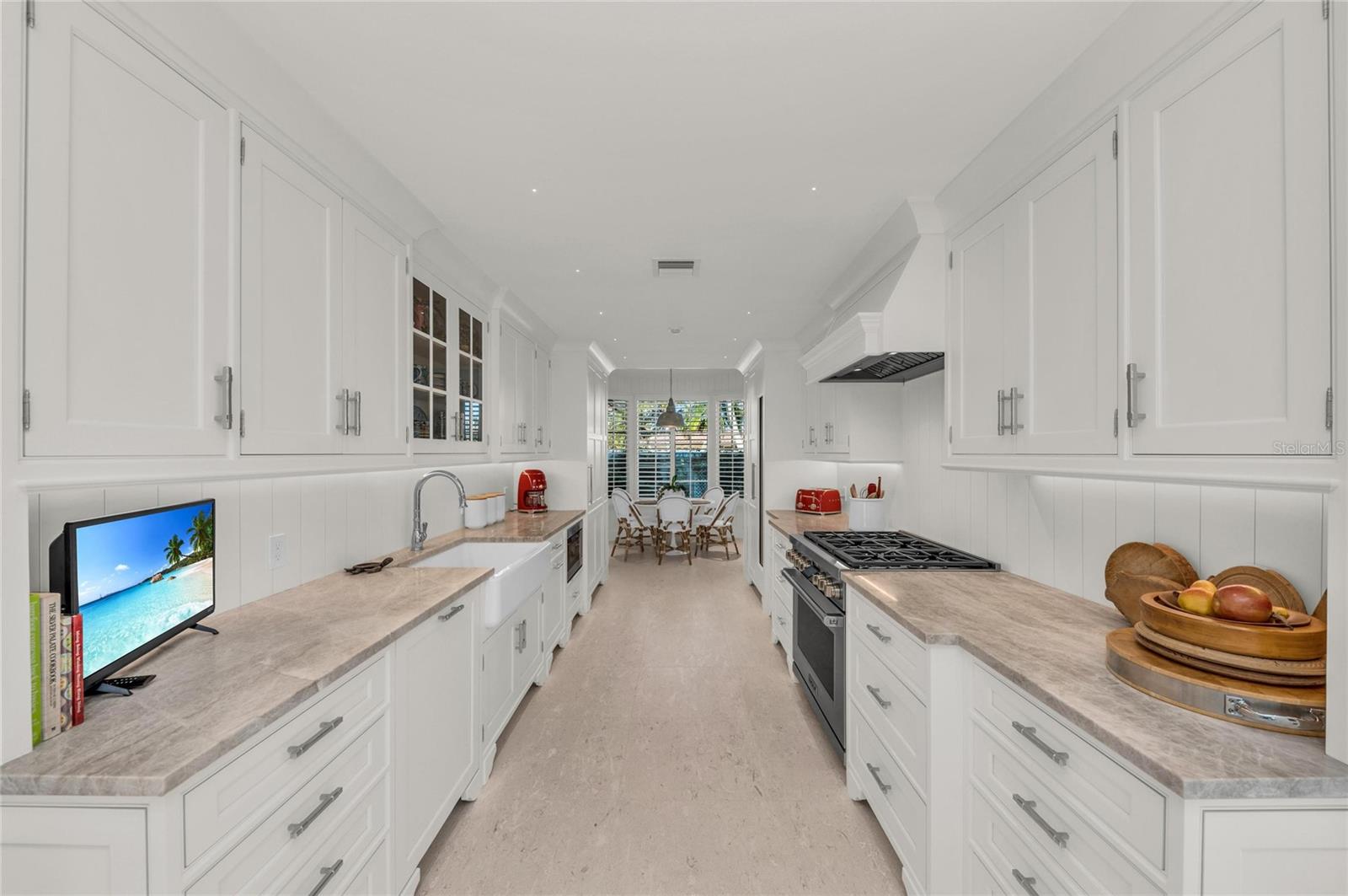 A4675348 Property Photo