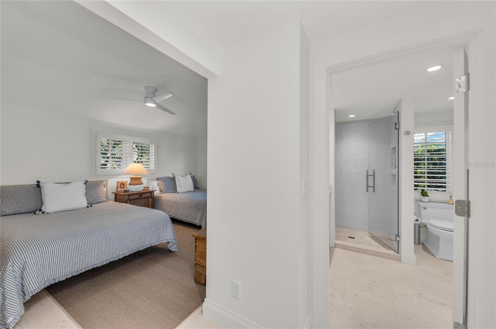 A4675348 Property Photo