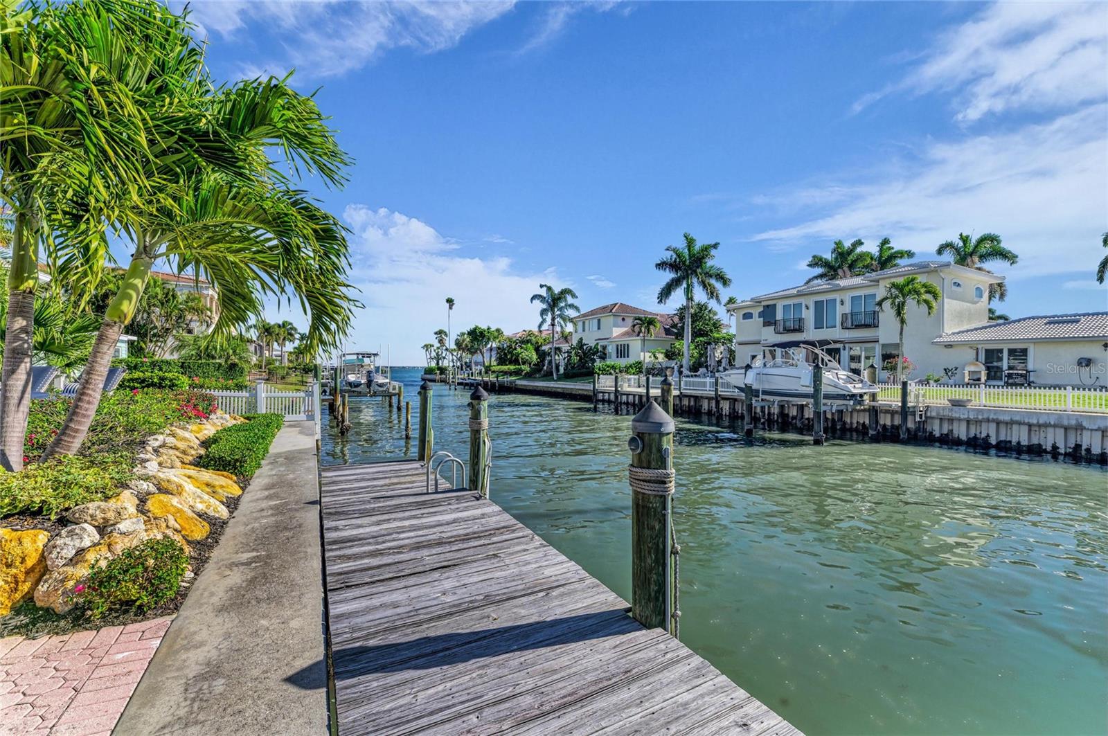 A4675348 Property Photo