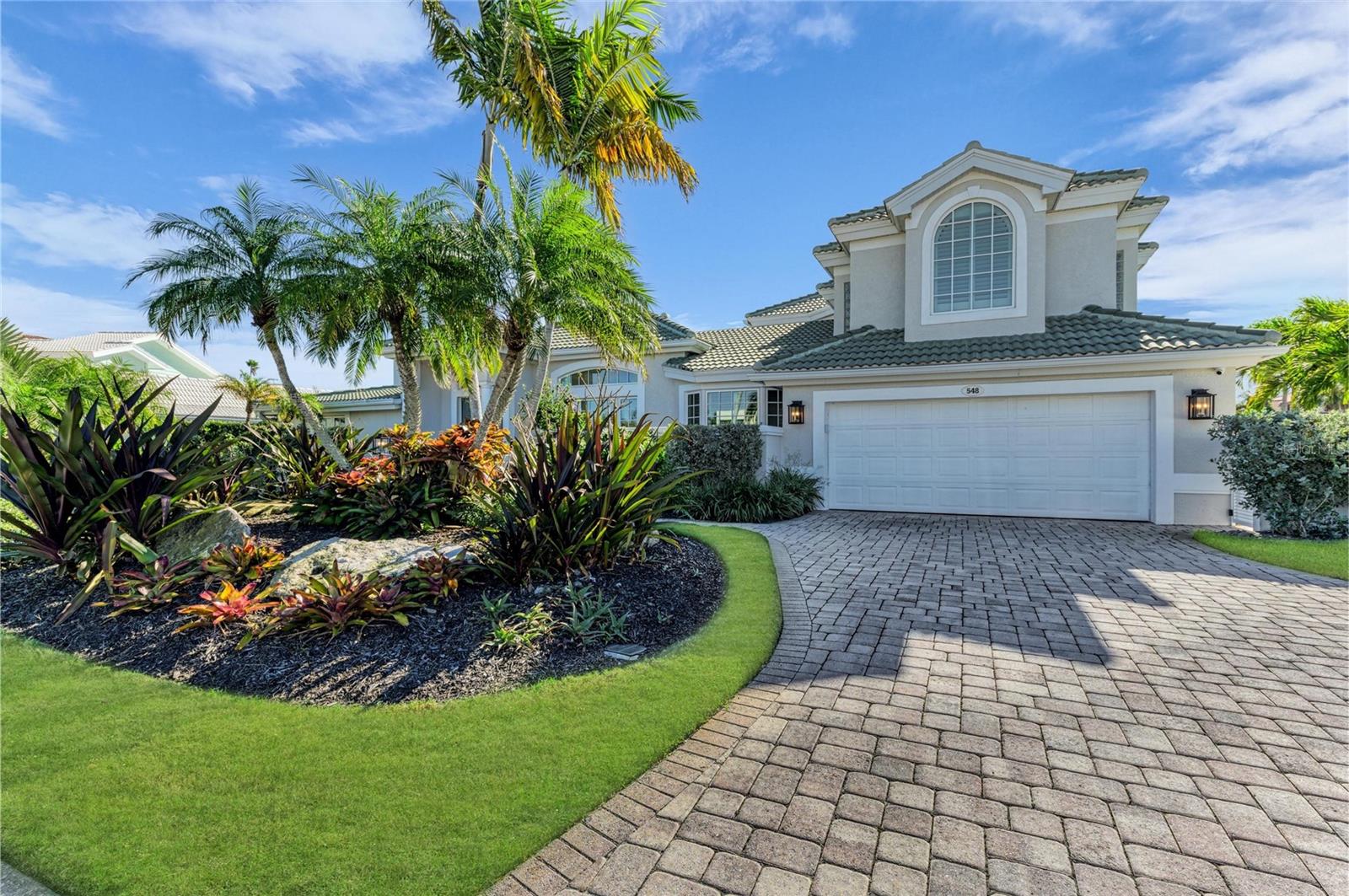 A4675348 Property Photo