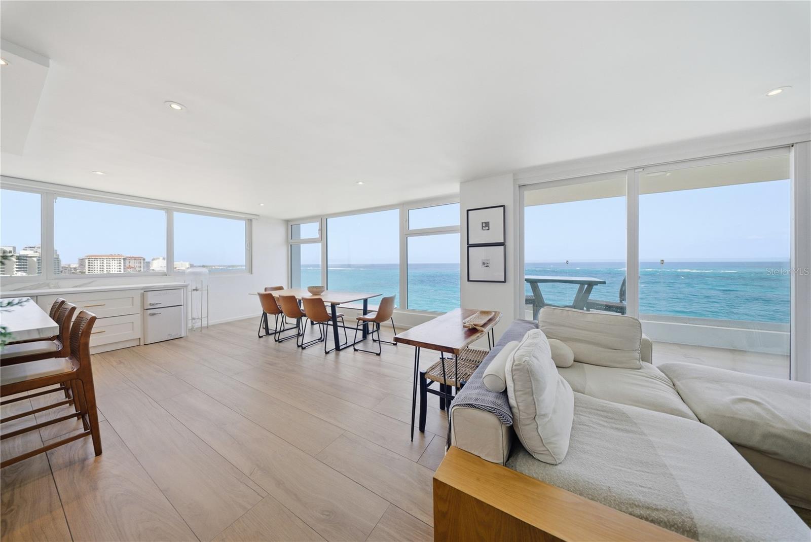 PR9118010 Property Photo