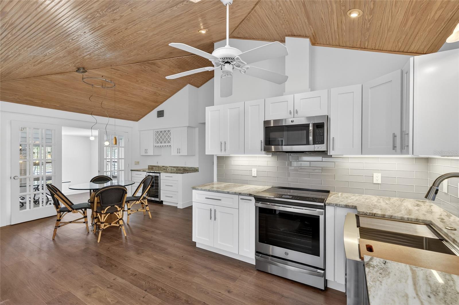 6851 LONGBOAT DR S, LONGBOAT KEY, FL, 34228