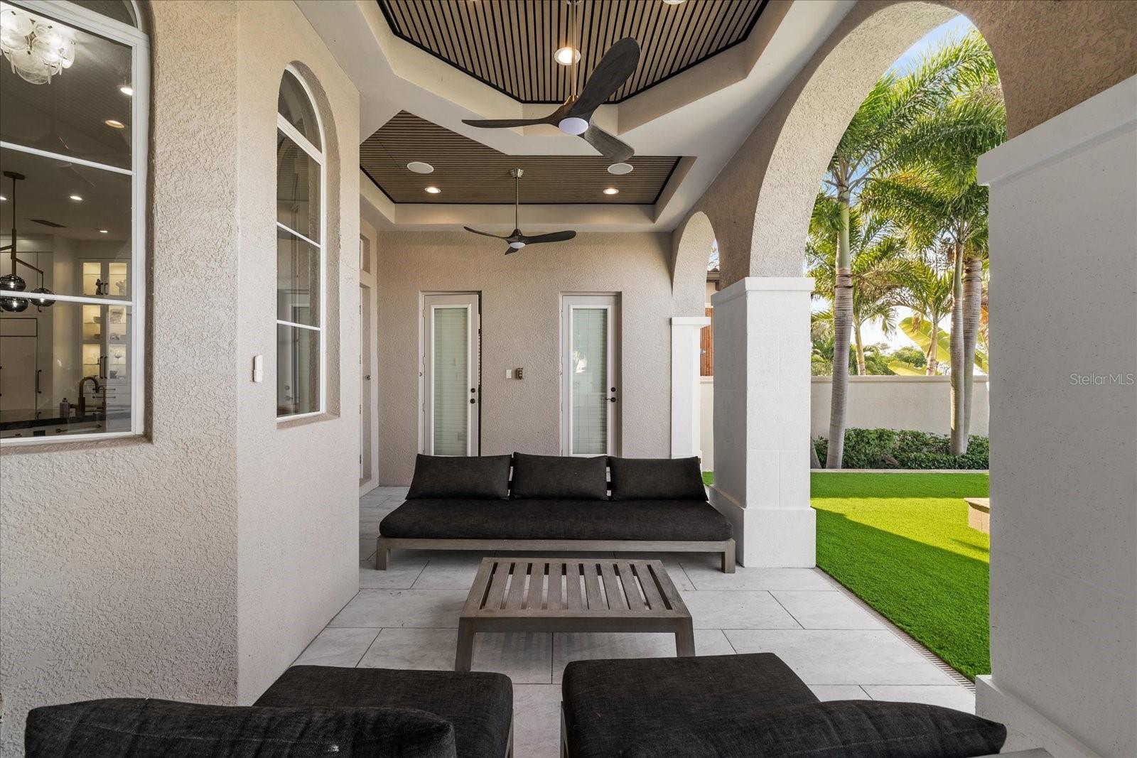 TB8456639 Property Photo