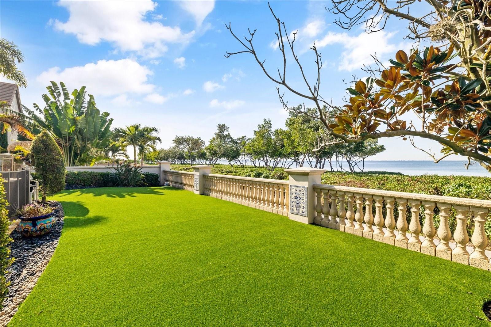 TB8456639 Property Photo