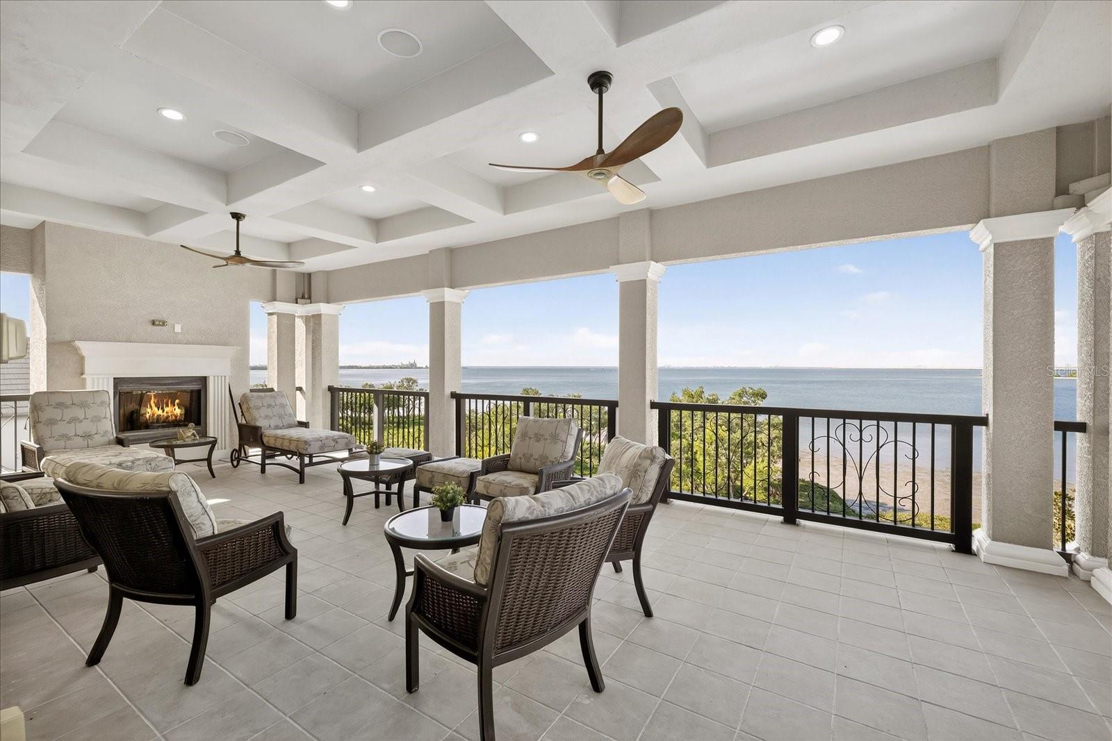 TB8456639 Property Photo