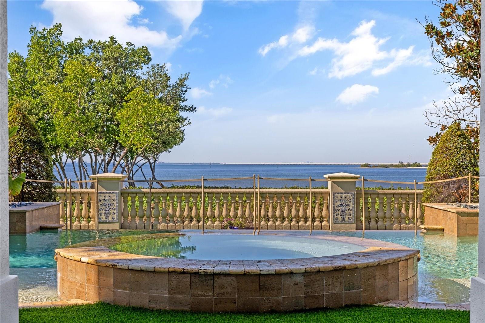 TB8456639 Property Photo