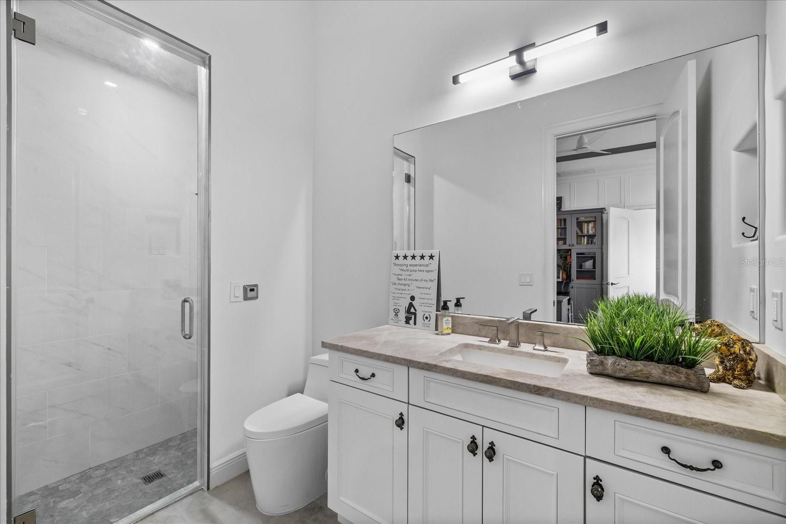 TB8456639 Property Photo