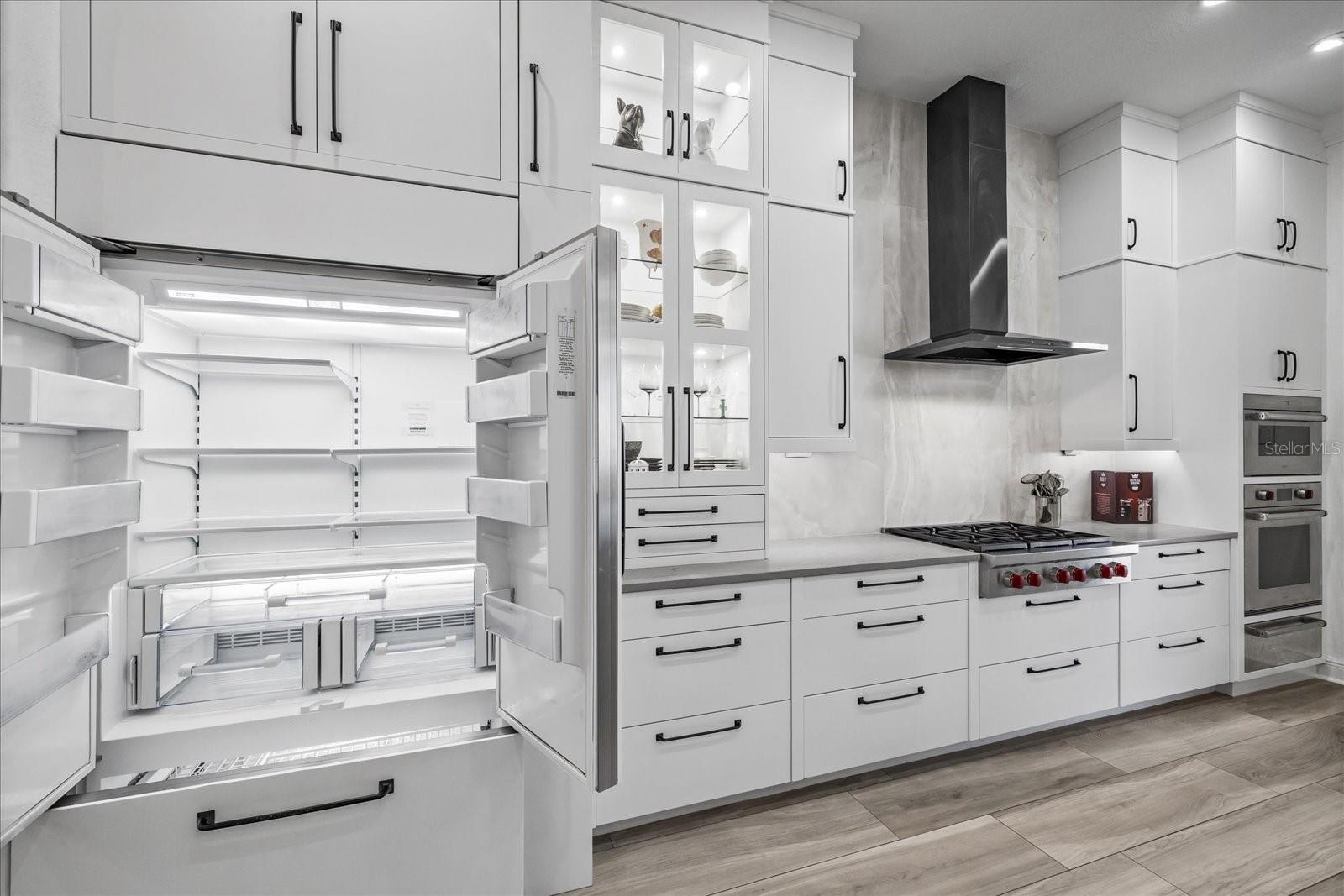 TB8456639 Property Photo