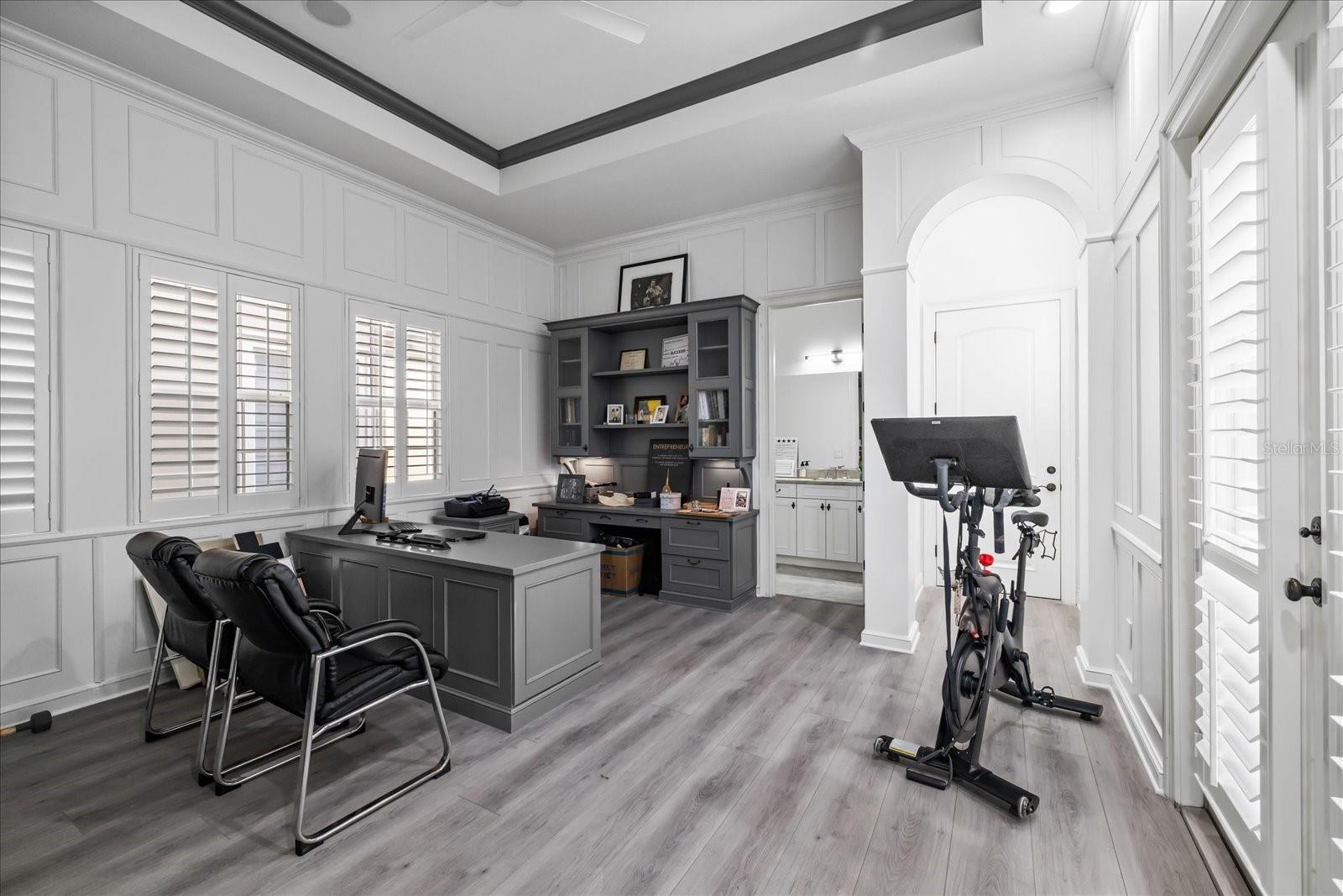 TB8456639 Property Photo