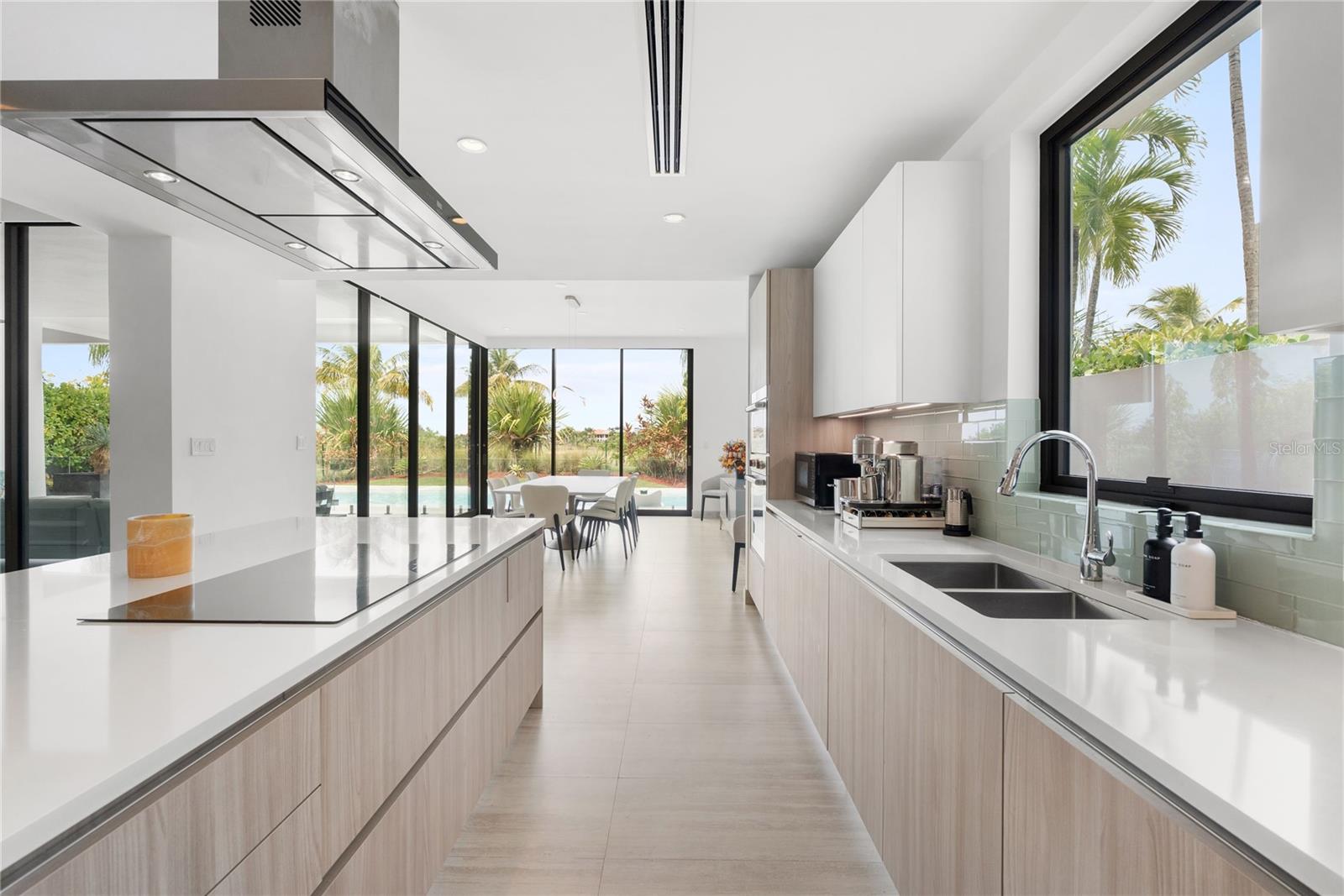 PR9118014 Property Photo