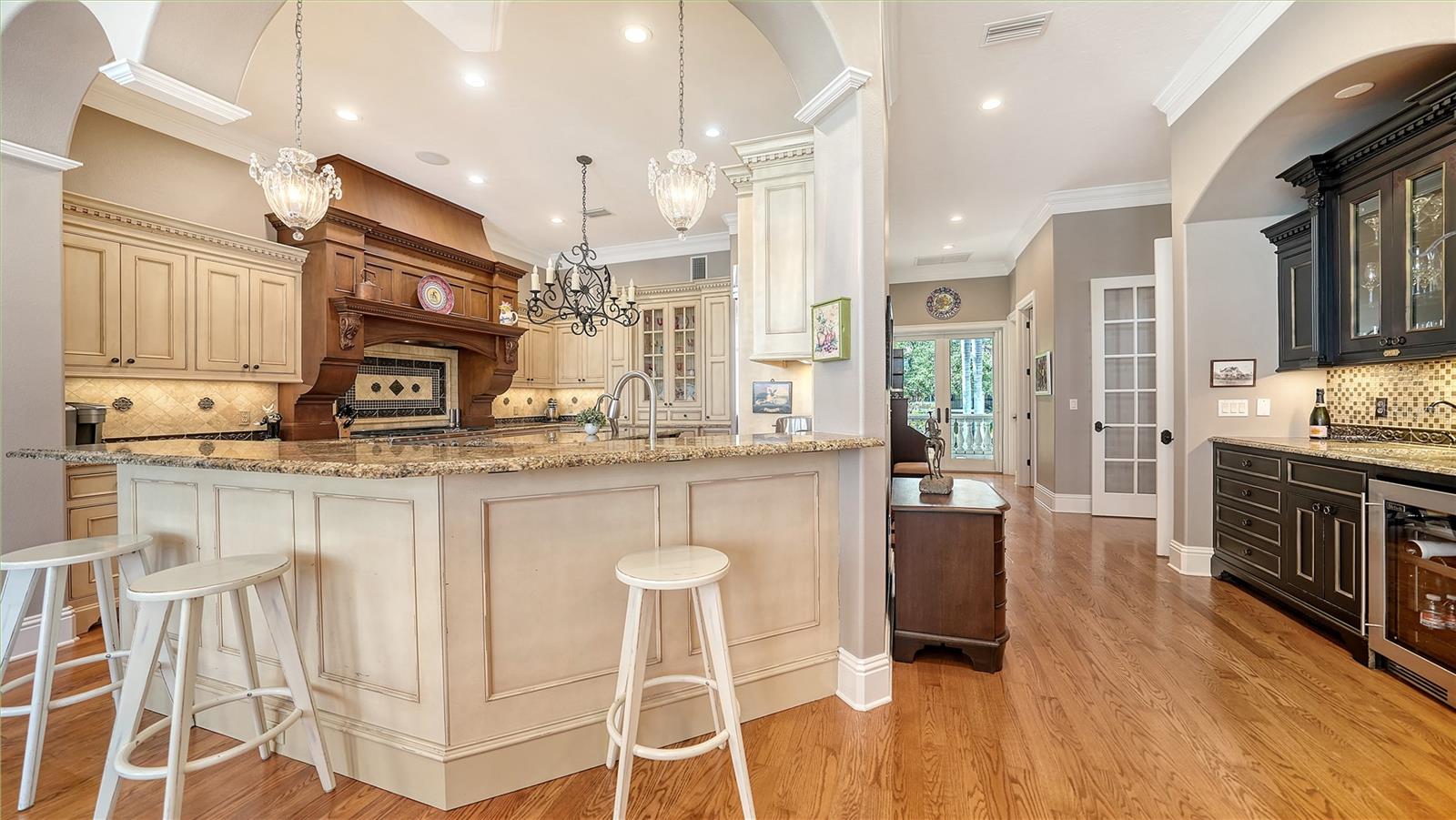 A4675380 Property Photo