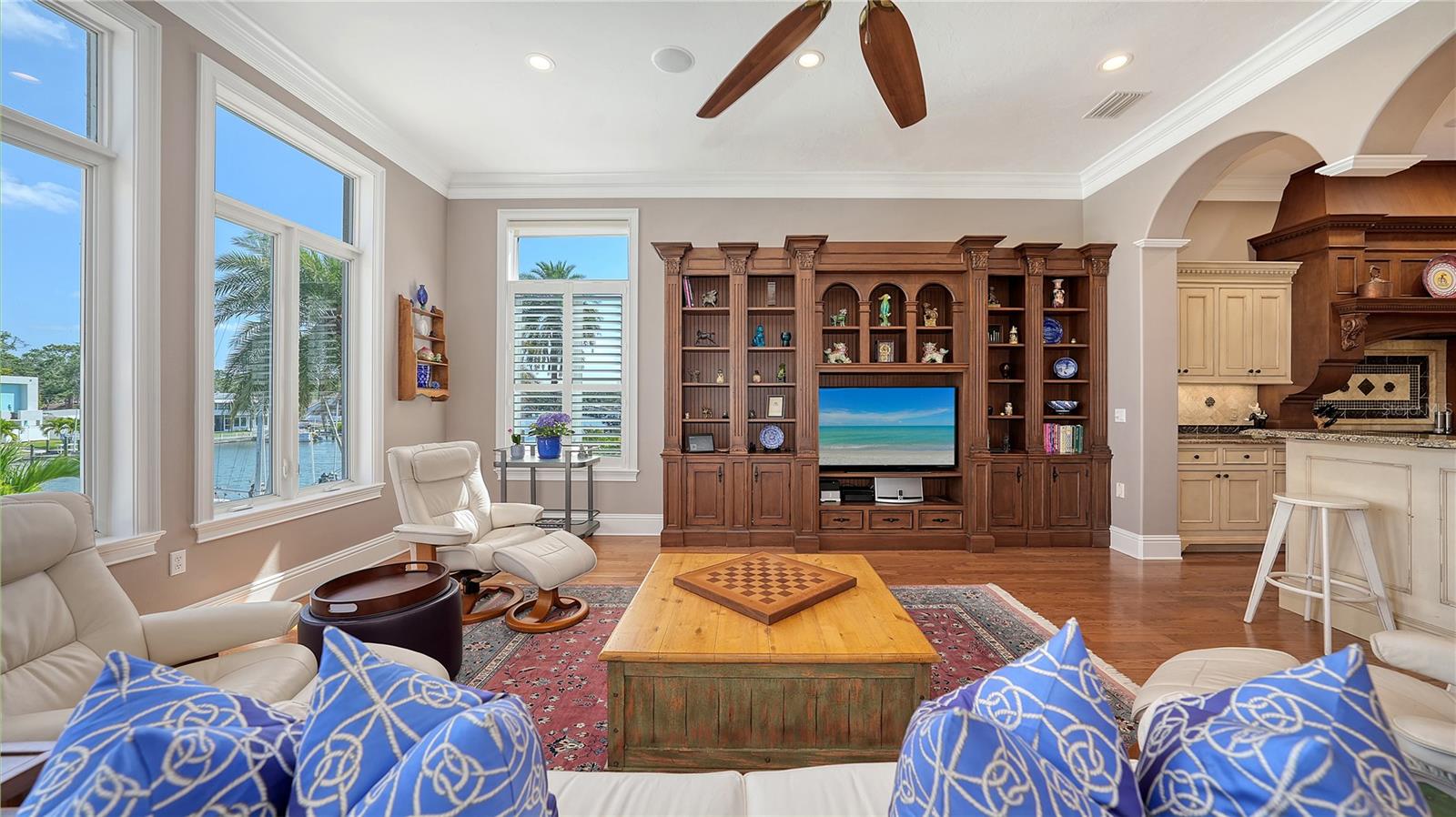 A4675380 Property Photo