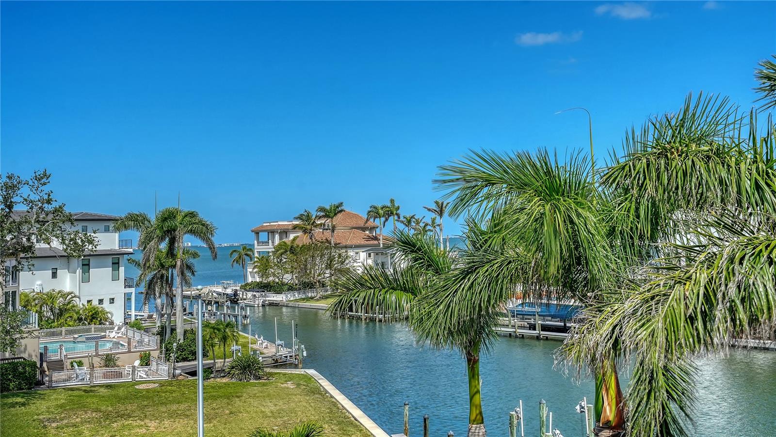 A4675380 Property Photo