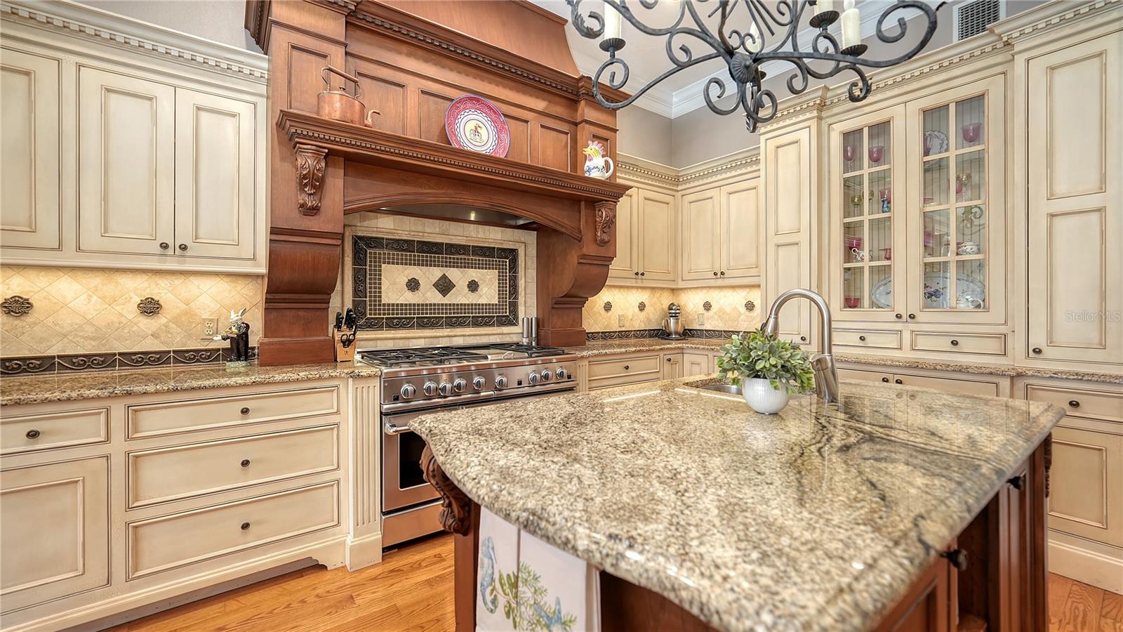 A4675380 Property Photo