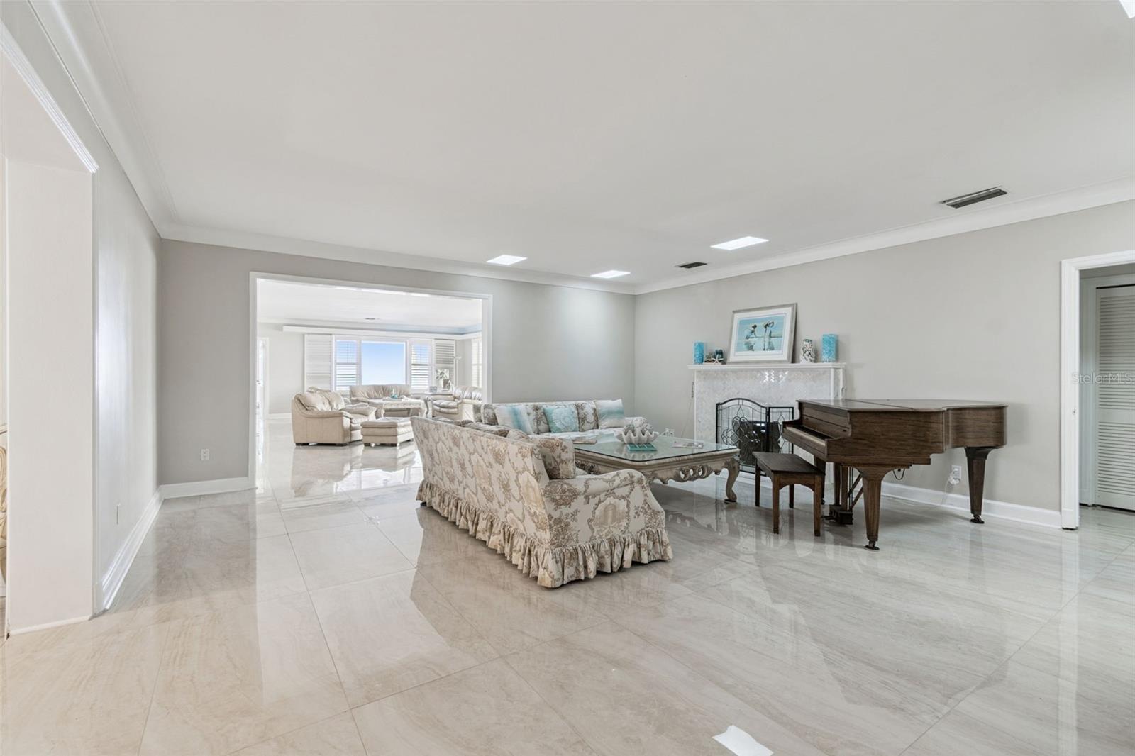 TB8456706 Property Photo