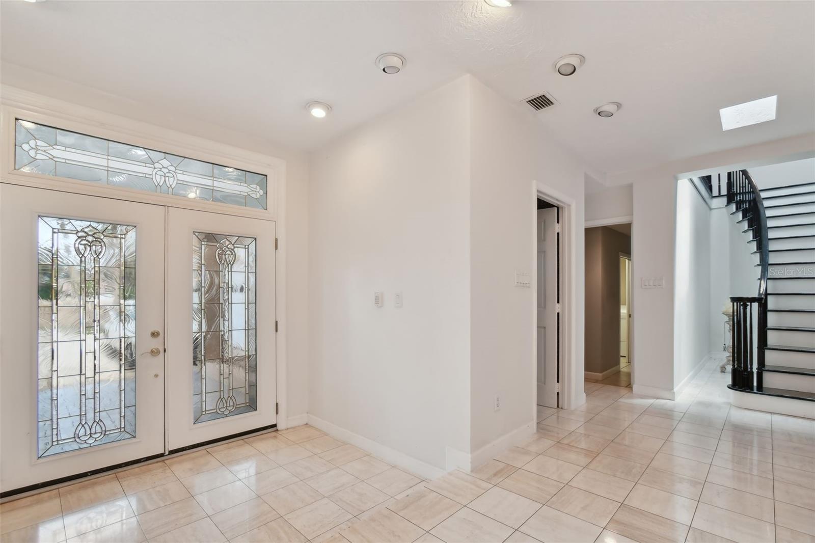 TB8456706 Property Photo