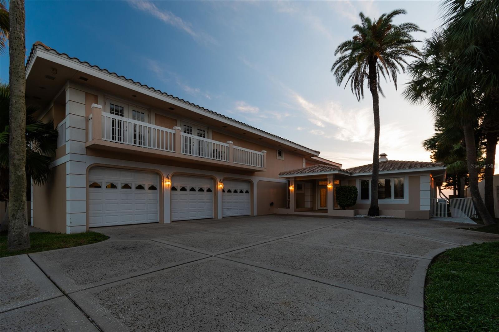 TB8456706 Property Photo